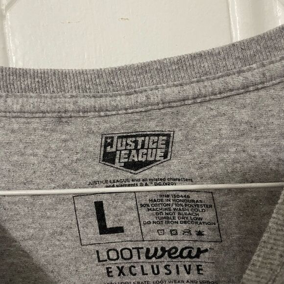 Justice League t shirt  - Picture 4 of 4